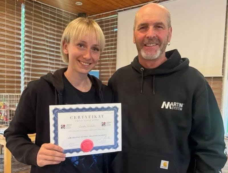 junior animal trainer